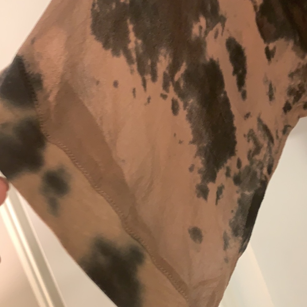 Top - Picture 3 of 4